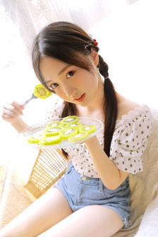 撑开乖女H